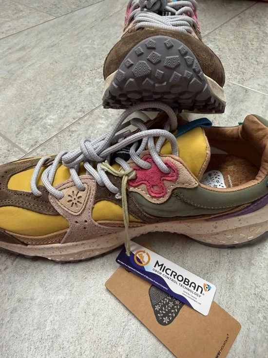 NWT Flower Mountain Wave Sneakers - Yellow Multi women’s size 8/ 39 - Picture 7 of 8